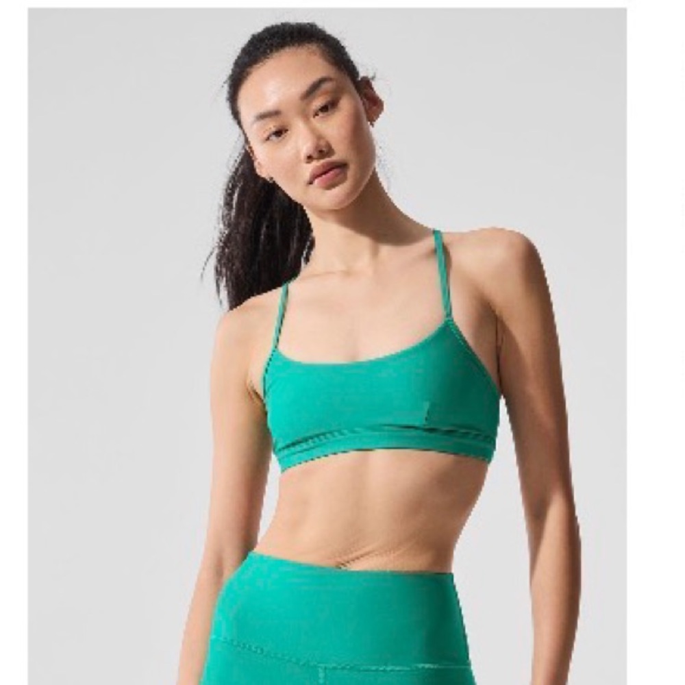 NWOT ALO Airlift Intrigue Bra - Spruce Green - SOLD OUT